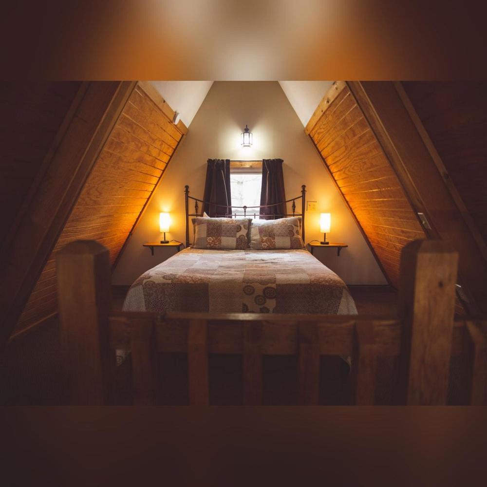 A-Frame #04 - By The Chalets Logan Buitenkant foto